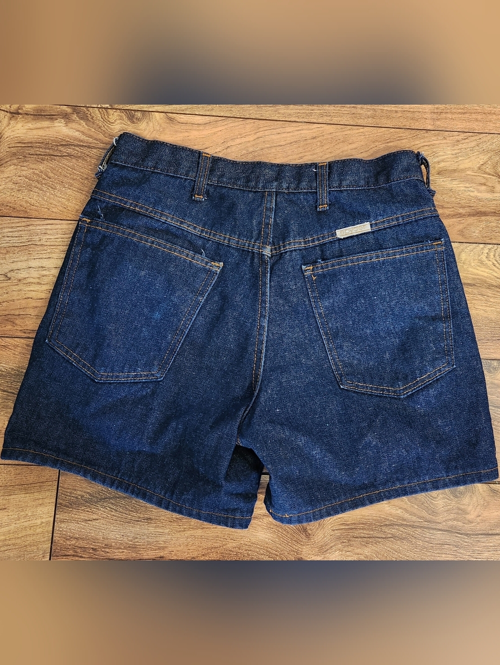 Spyder Dark Blue Denim Jean Shorts for Women, Size 32 - Picture 1 of 4